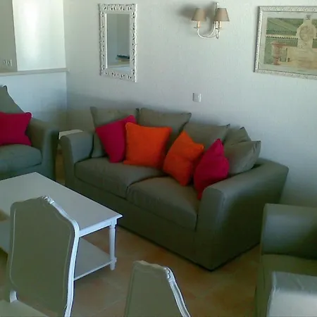 Apartahotel Lagrange Les Bastides Des Chaumettes Montauroux